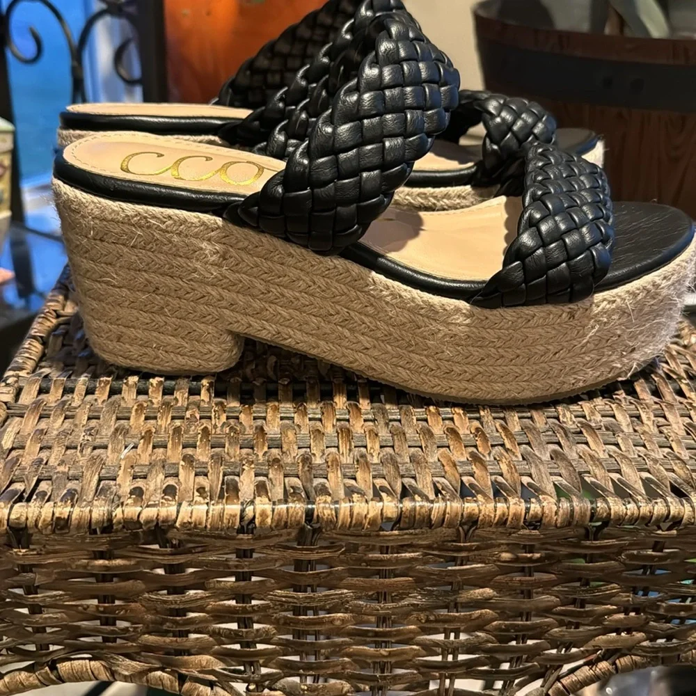 CCOCCI women’s slip on espadrille wedge size 8‎